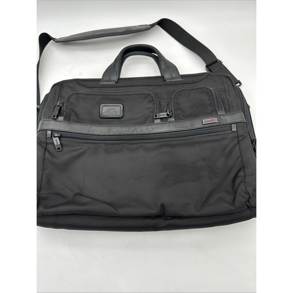 Tumi Alpha 2 Compact Large Screen Briefcase Laptop Bag Nylon Black 26114D2 Read